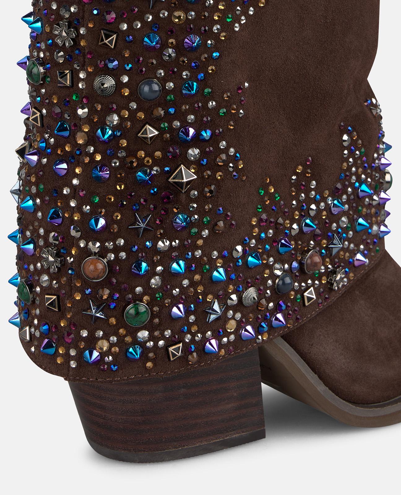 alma-en-pena-stiefelette-cowboy-braun-mit-strass-und-blockabsatz-8-cm image 4