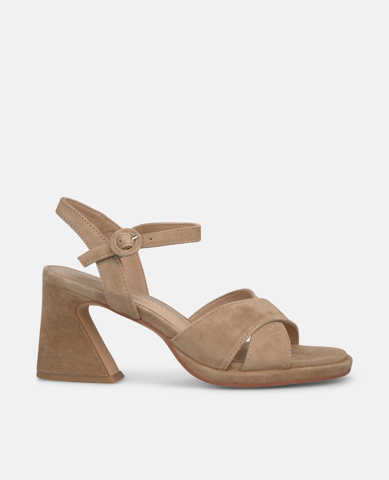 alma-en-pena-alfa-62522-sandalen-mit-vorderriemen-hoher-blockabsatz-8-5-cm-arena image 1