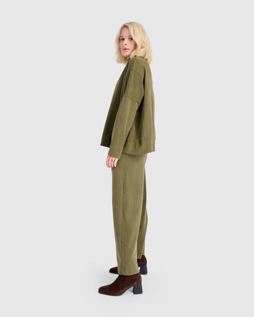 alembika-aura-pullover-olive image 5