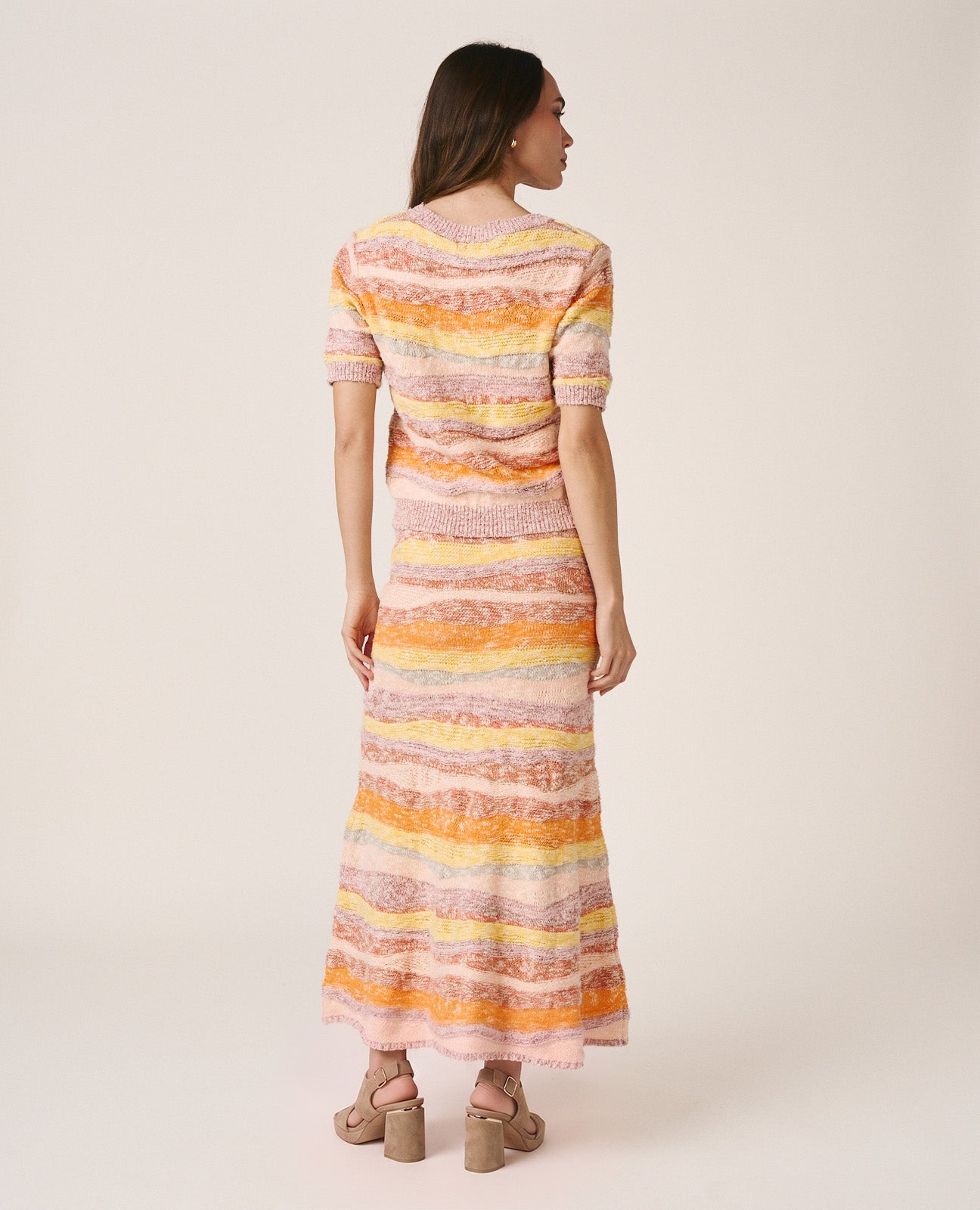 alma-en-pena-midi-knit-skirt-strickrock-midi-orange image 6