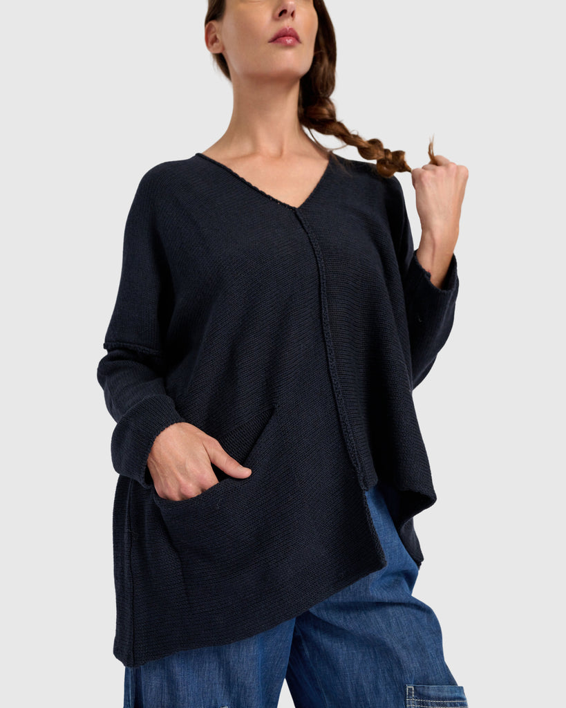 alembika-bliss-slouchy-pullover-navy image 1