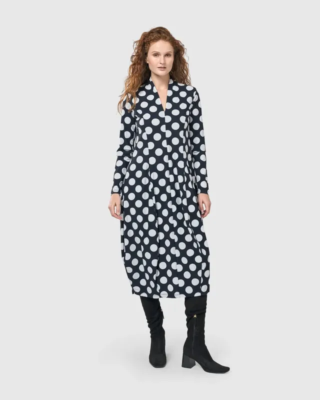alembika-piper-cocoon-kleid-circles image 1