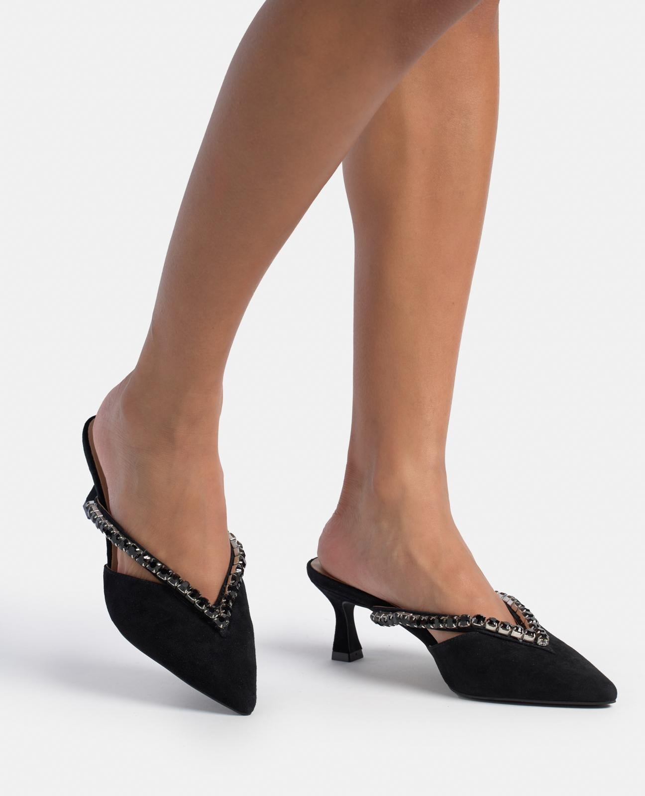 alma-en-pena-kitten-mules-schwarz-spitzer-zeh-mit-strass-6-cm image 4