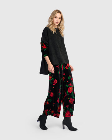 alembika-spotlight-boucle-top-roses-oversize-top image 7