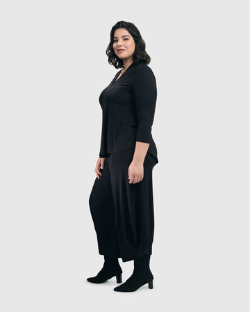 alembika-essential-v-ausschnitt-top-schwarz-3-4-arm image 8