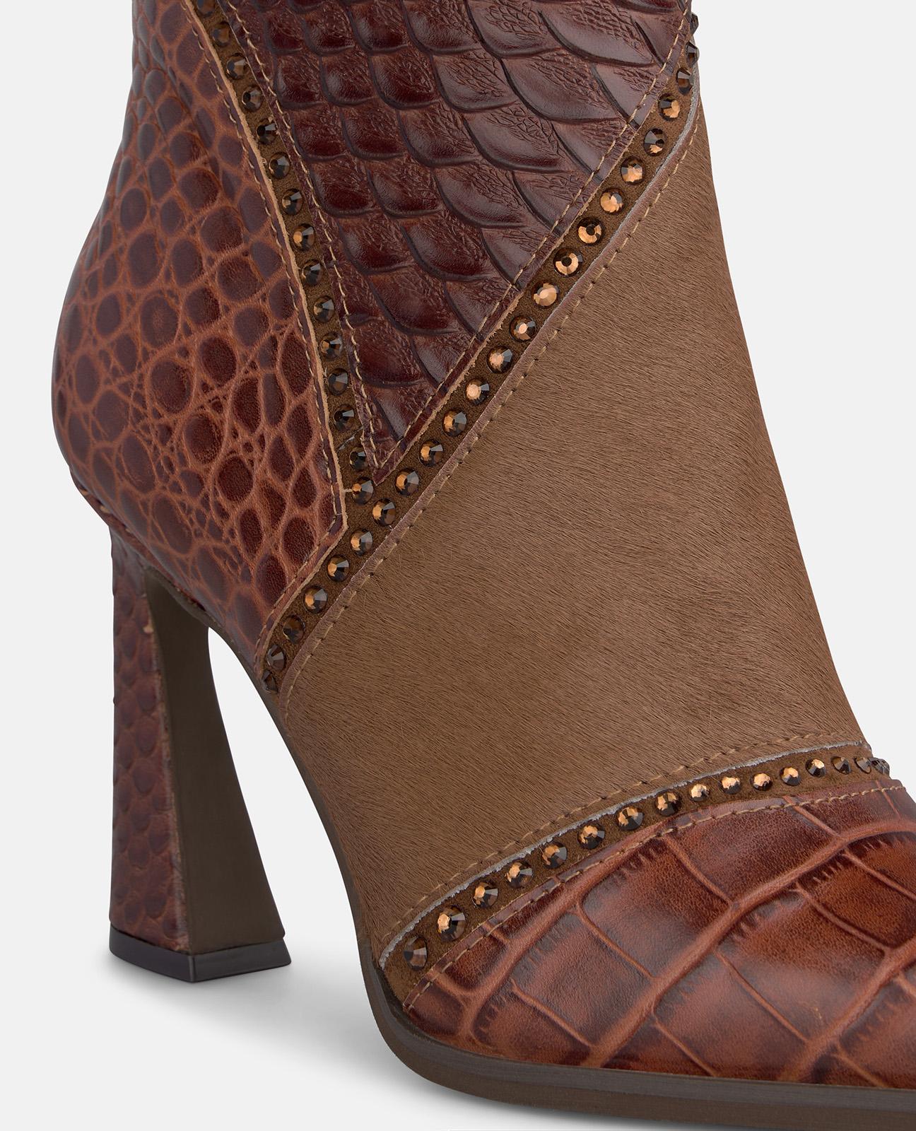 alma-en-pena-stiefelette-kroko-animalprint-9-cm-camel image 4