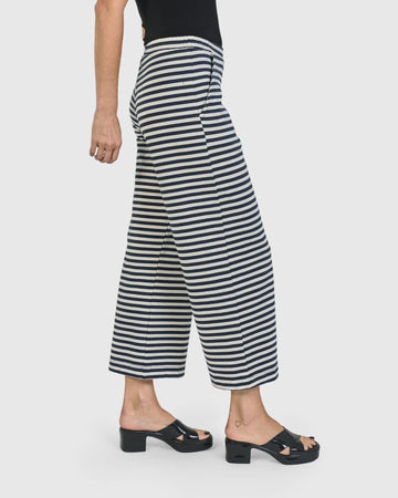 alembika-urban-lagoa-striped-pants-navy-french-terry-cropped-hose image 6