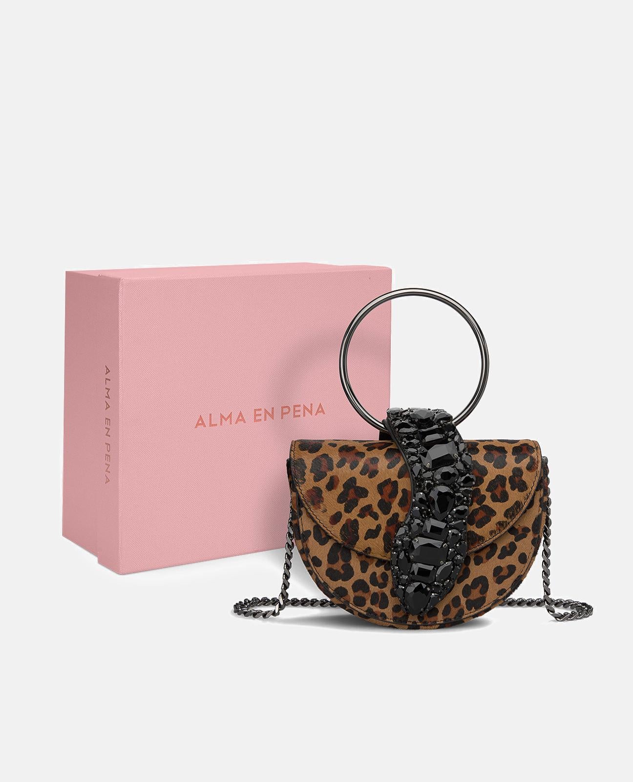 alma-en-pena-half-moon-bag-camel-schlangen-leder-kette image 4