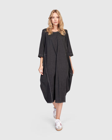 alembika-liberty-oversized-cocoon-dress-black-denim-jeanskleid image 2
