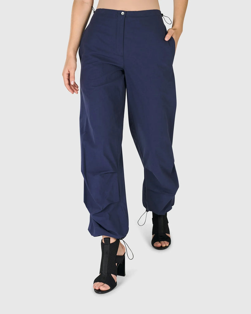 alembika-urban-chica-cargo-pants-navy-damen-cargohose-baumwolle image 1