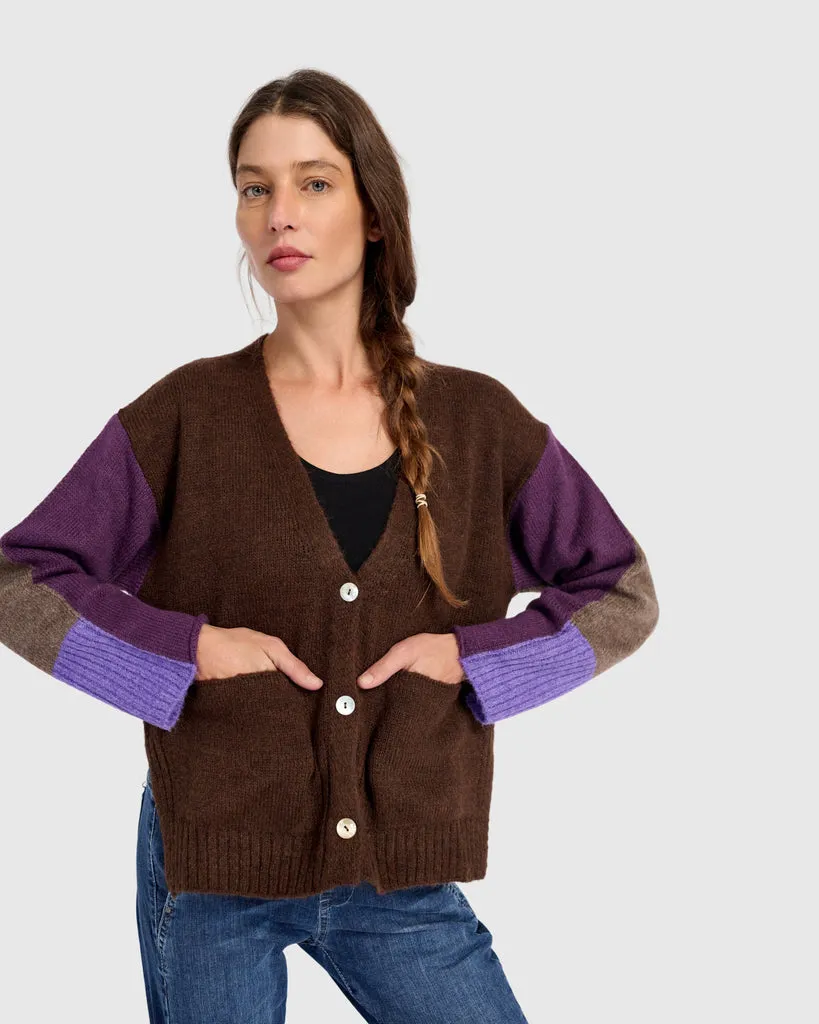 alembika-finch-cardigan-damen-strickjacke-brown-purple image 1