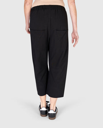 alembika-urban-stockholm-easy-pants-schwarz image 4