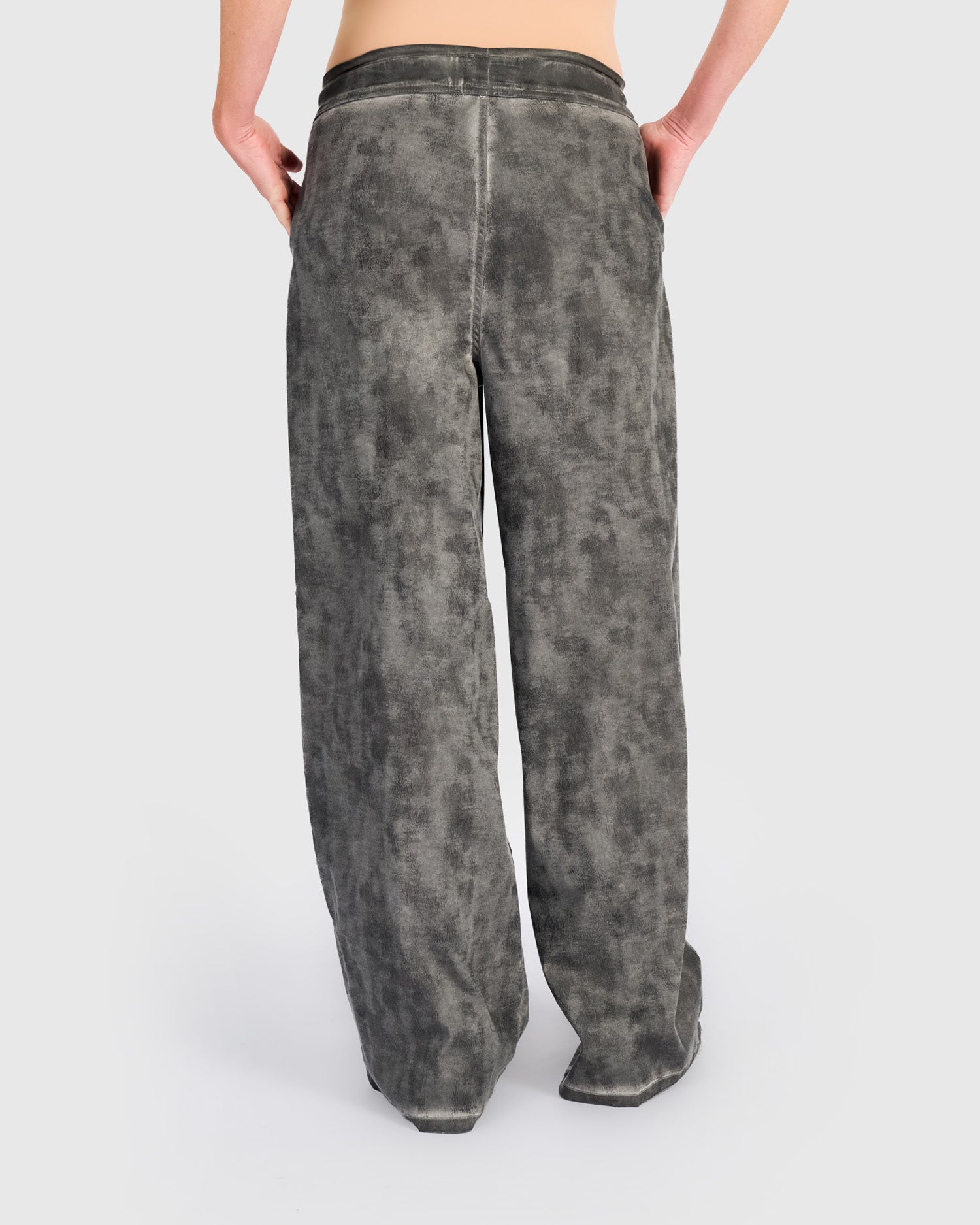 alembika-stone-wash-wide-leg-stretch-jeans-smoke image 5