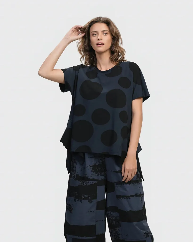 alembika-urban-juliana-relaxed-top-navy image 1