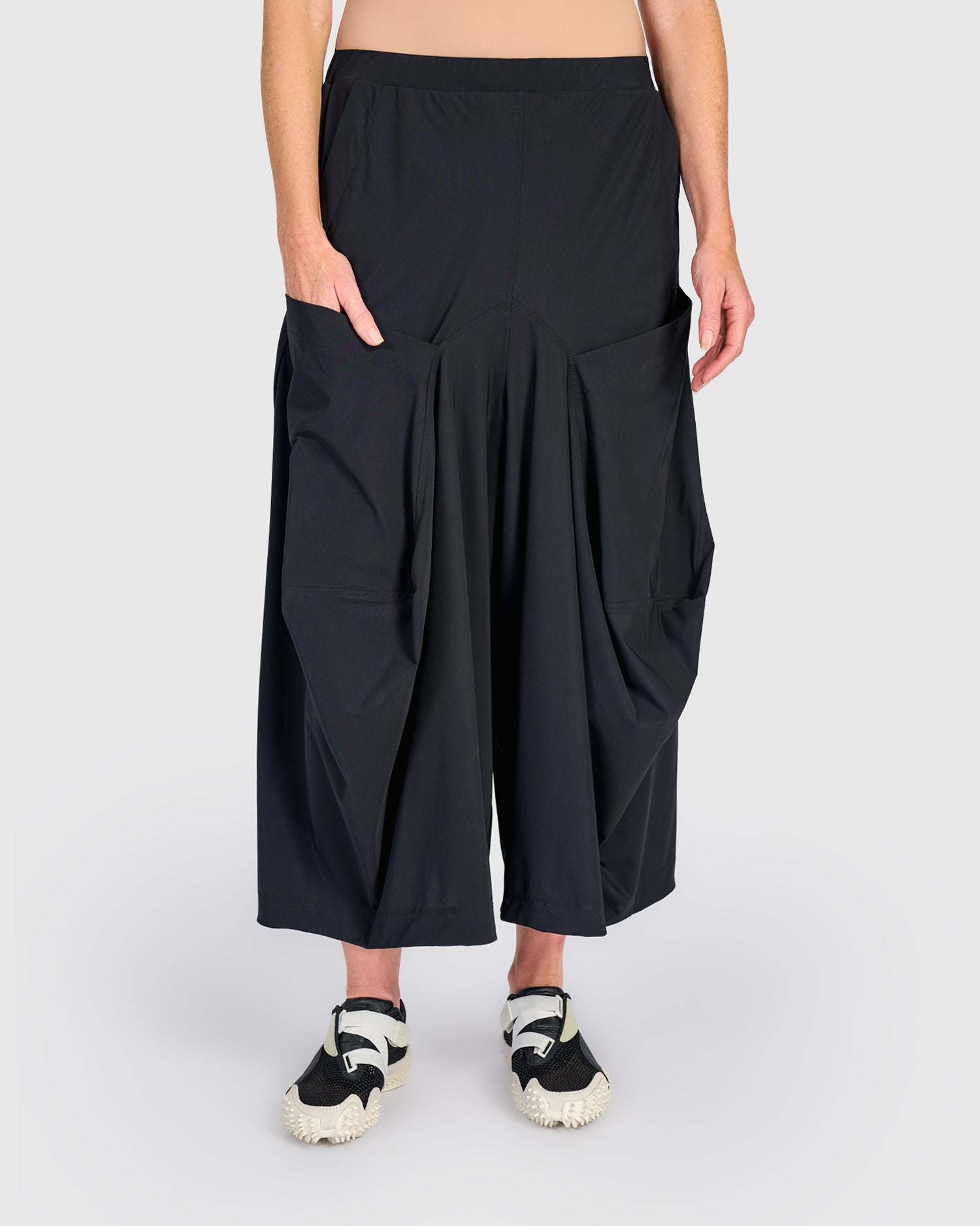 alembika-tekbika-harem-hose-mit-taschen-schwarz image 4