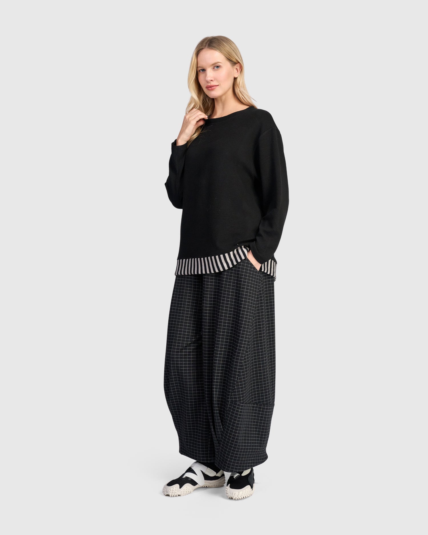 alembika-urban-borderline-top-black-mix image 7