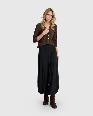 alembika-essential-slinky-cropped-cardigan-sepia image 7