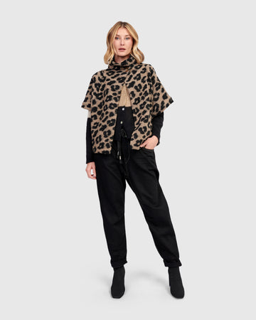 alembika-panthera-cozy-cropped-jacke-leopard image 8
