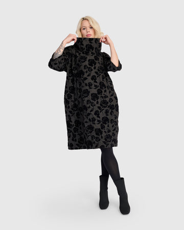 alembika-jaquie-shift-dress-black-roses image 6