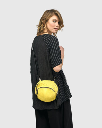 alembika-circle-canteen-tasche-gelb-leder image 4