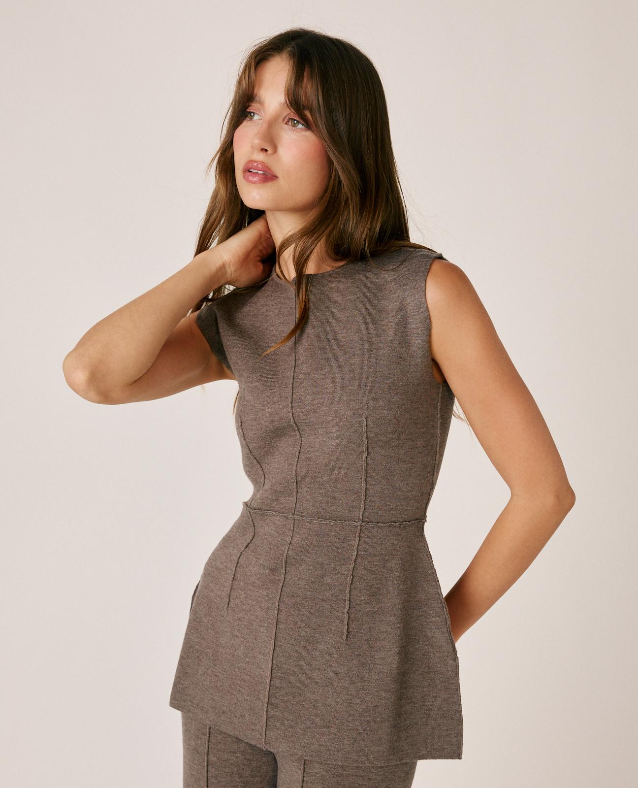 alma-en-pena-strick-top-rmellos-braun-wollmix image 1