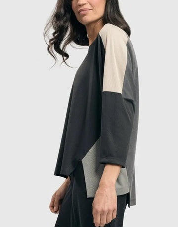 alembika-essential-colorblock-cupro-top-charcoal image 4