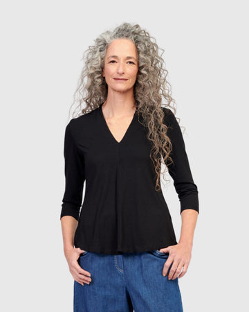 alembika-essential-v-ausschnitt-top-schwarz-3-4-arm image 3