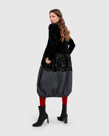 alembika-vanta-cocoon-kleid-mix-cocoon-kleid-knielang-mit-samt-oberteil image 8