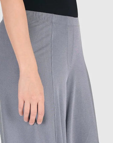 alembika-essential-go-to-cupro-punto-hose-celeste image 3