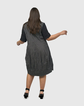 alembika-demeter-relaxed-cocoon-kleid-mix-ballonkleid-mit-taschen image 8