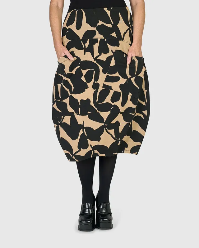 alembika-pippa-cocoon-skirt-blackout-midi-rock image 1