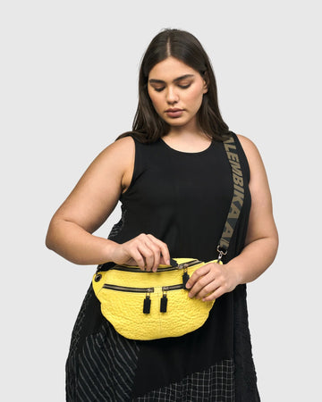 alembika-crossbody-sling-bag-gelb-leder image 6
