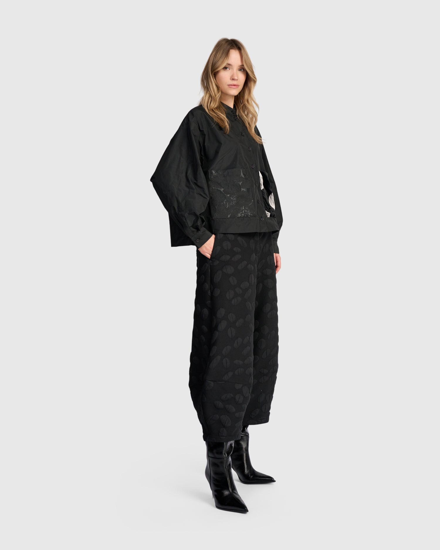 alembika-intermezzo-lantern-hose-black-spots image 2