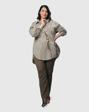 alembika-pinstripe-iconic-stretch-jeans-brown-mid-rise-jeans image 3