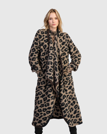 alembika-sable-cozy-draped-coat-leopard image 3