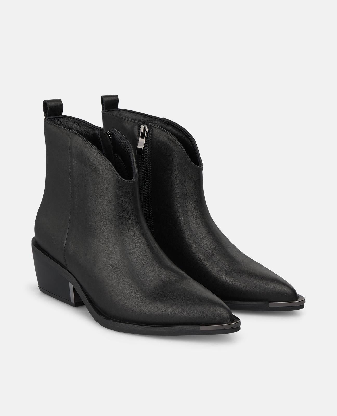 alma-en-pena-stiefelette-aus-nappaleder-spitz-rei-verschluss-5-cm-blockabsatz-sc image 2
