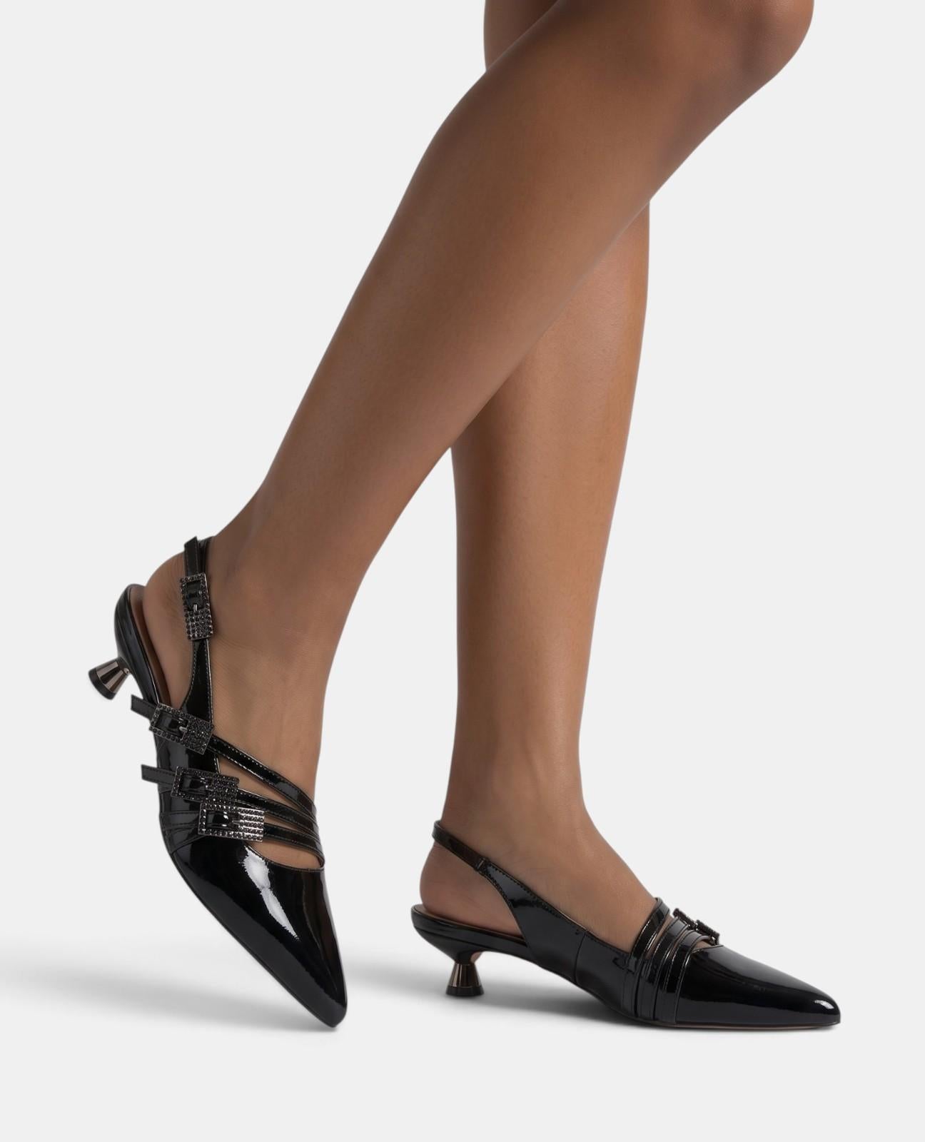 alma-en-pena-patent-leather-open-heeled-shoe-slingpumps-schwarz-lack-4-cm image 5
