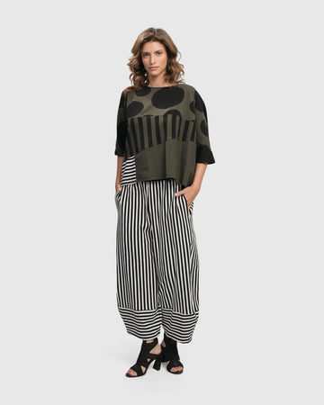 alembika-urban-chihiro-boxy-tee-khaki-damen-shirt image 7