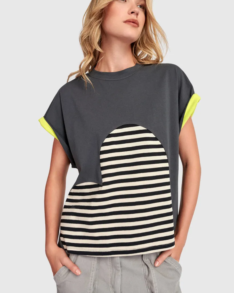 alembika-urban-lover-tee-fog image 1
