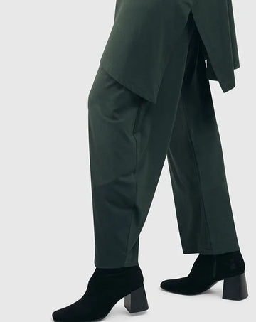 alembika-essential-flow-pants-damen-hose-gr-n image 4