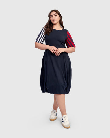 alembika-saint-marie-crew-cocoon-kleid-navy-midi-jersey image 3