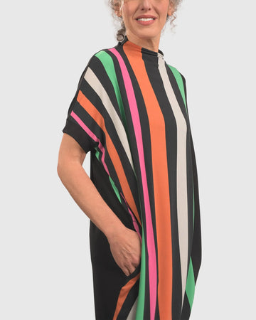 alembika-vibe-cocoon-kleid-rainbow-streifen-schwarz image 7