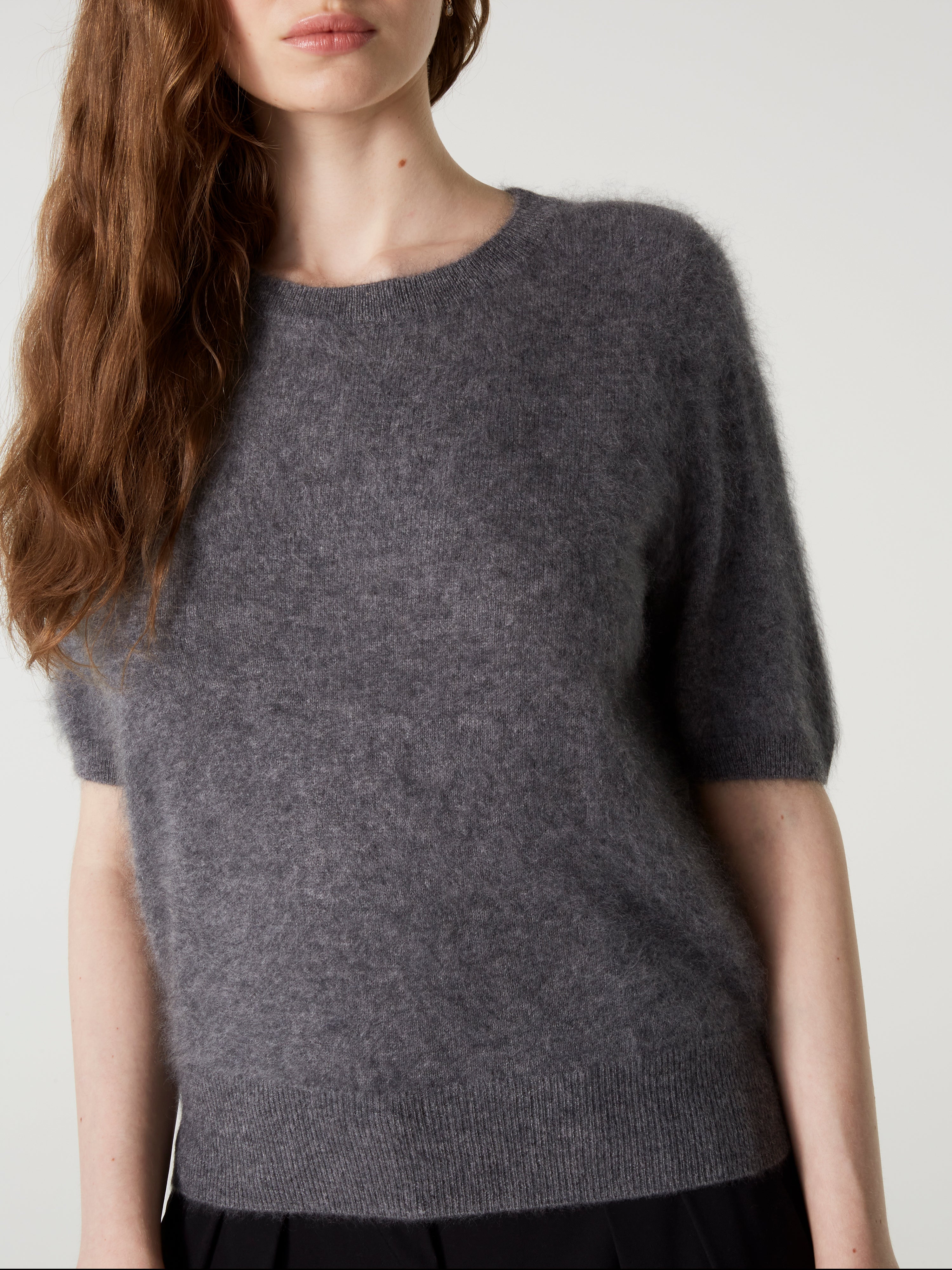 absolut-amaya-damen-pullover-aus-geb-rstetem-kaschmir-rundhals-dunkelgrau image 6