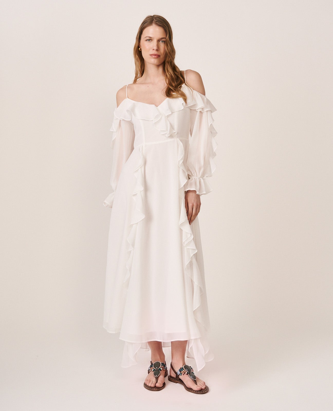 alma-en-pena-langarm-midi-kleid-off-shoulder-wei image 2