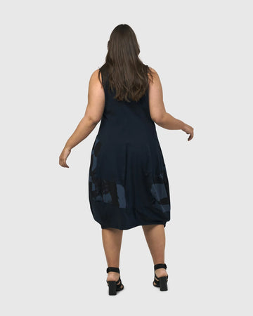 alembika-urban-sleeveless-cocoon-dress-navy-rmelloses-midikleid image 5
