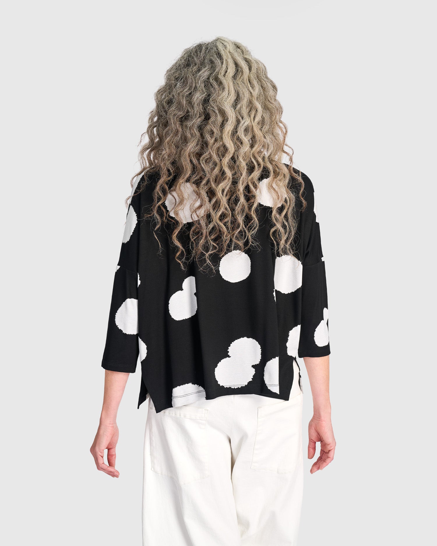 alembika-full-moon-boxy-tee-shirt-black-white image 4