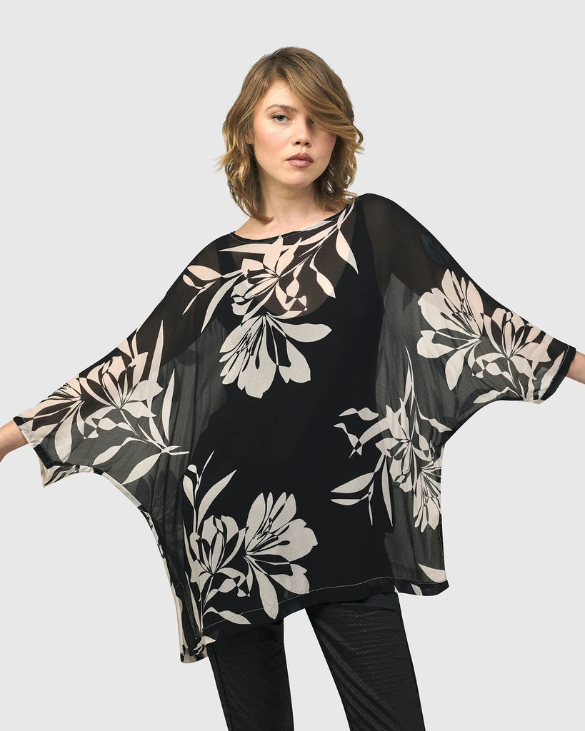 alembika-sitting-poolside-tunika-top-floral image 1