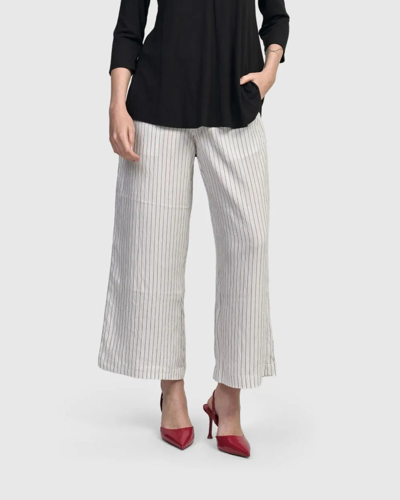 alembika-sophie-cropped-hose-wei image 1