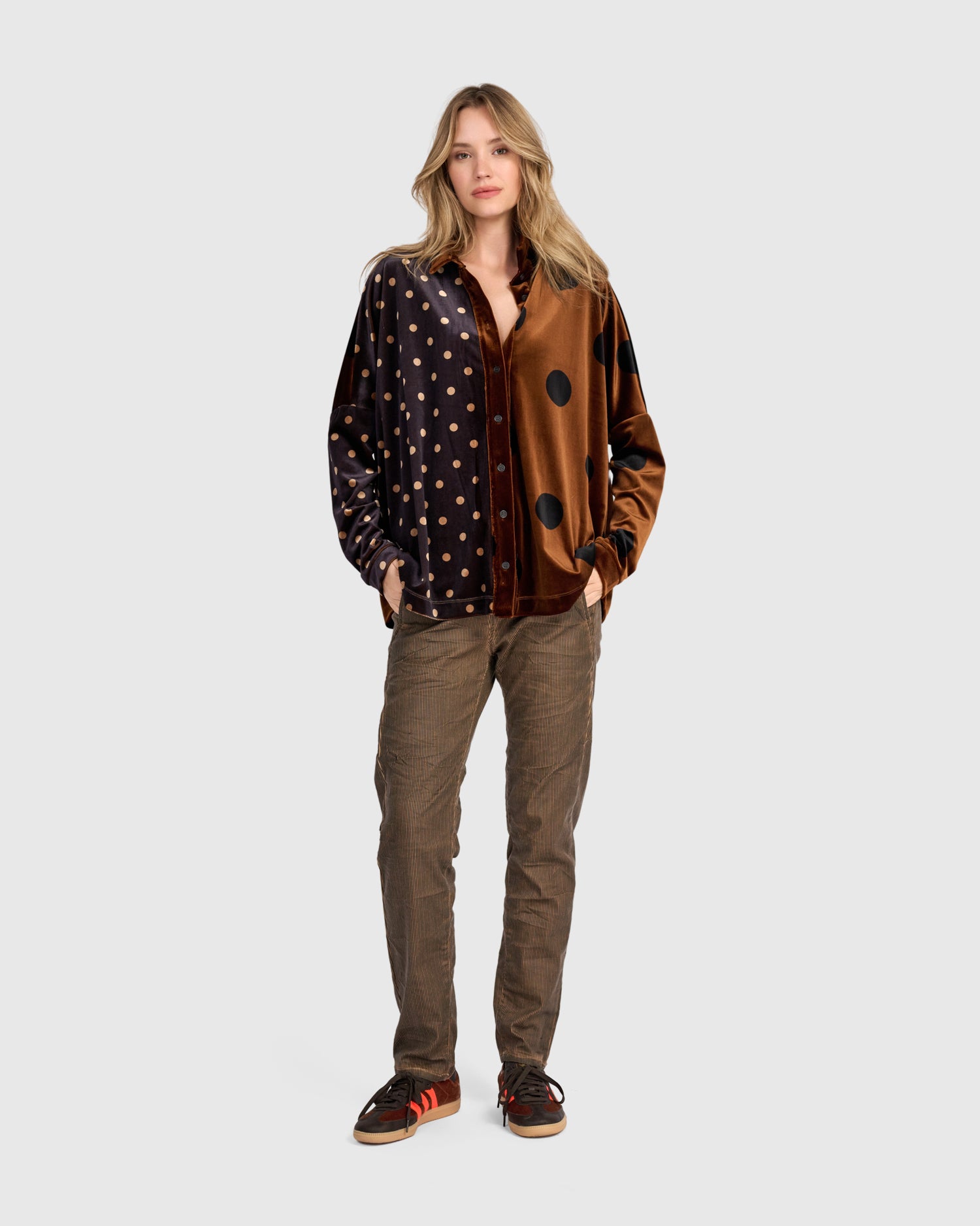 alembika-nellie-velvet-shirt-bluse-amber-dot-mix image 2