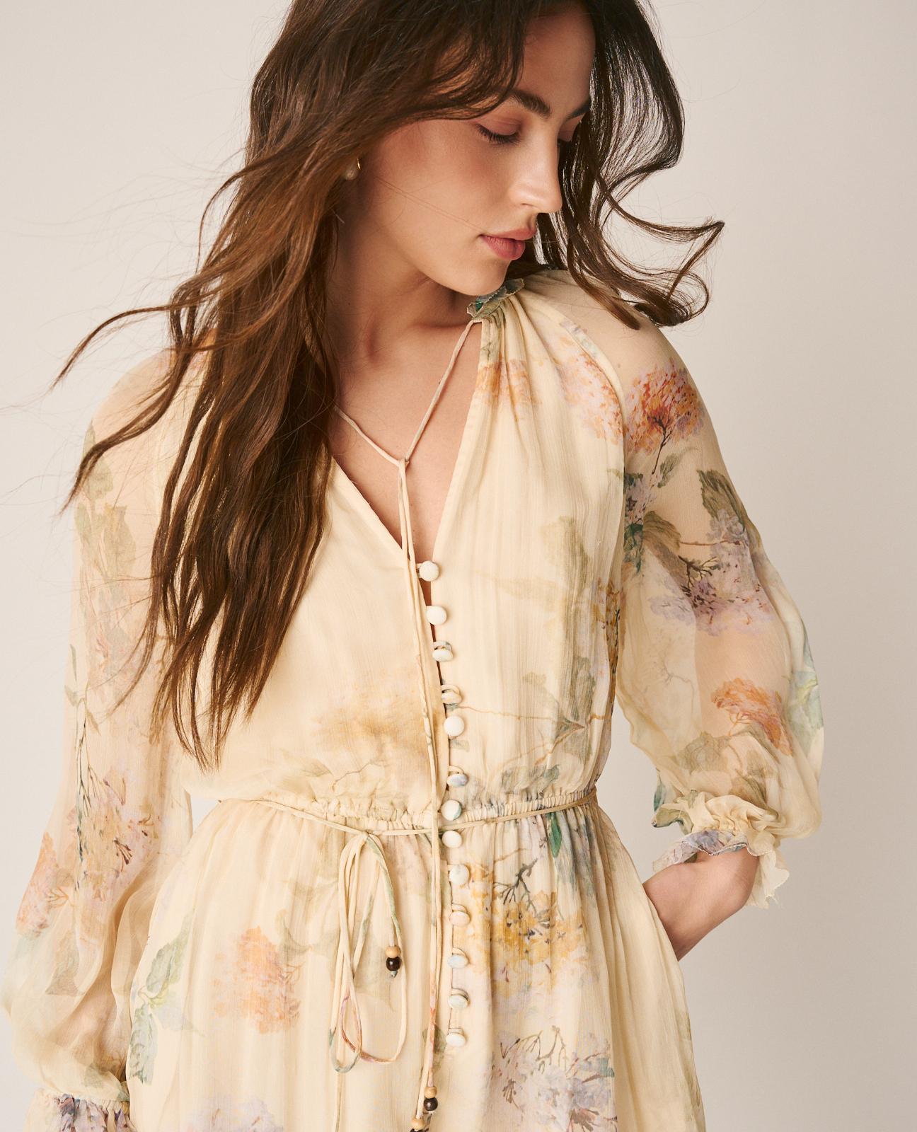 alma-en-pena-floral-jumpsuit-damen-gelb-kurz-puff-rmel image 7
